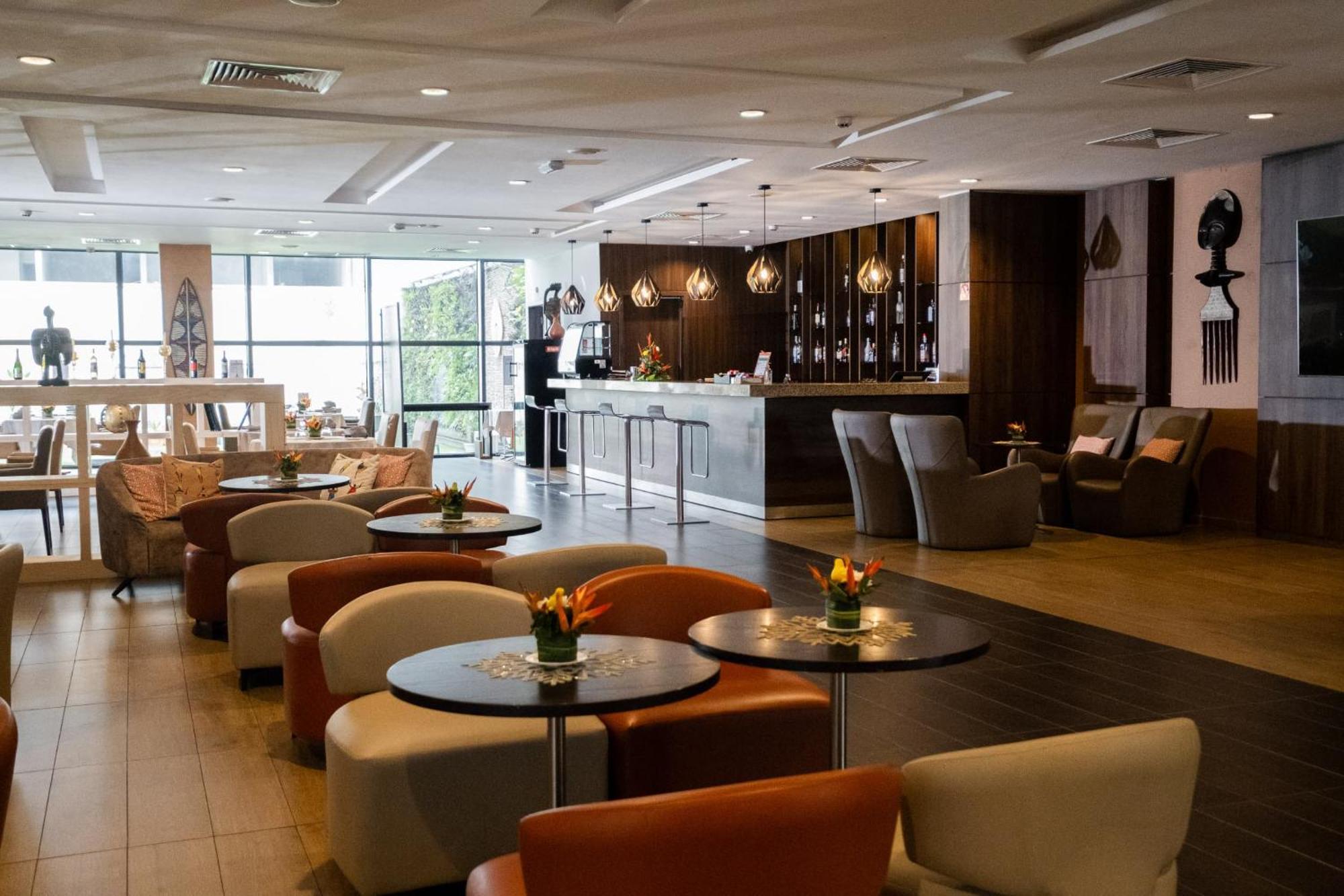 Azalai Hotel Abidjan Luaran gambar