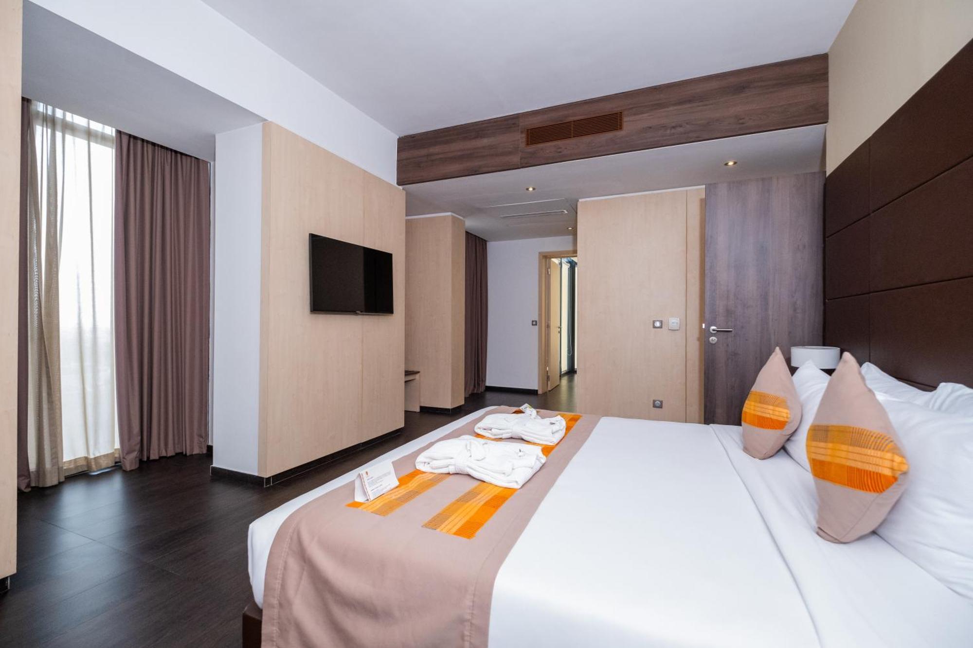 Azalai Hotel Abidjan Luaran gambar