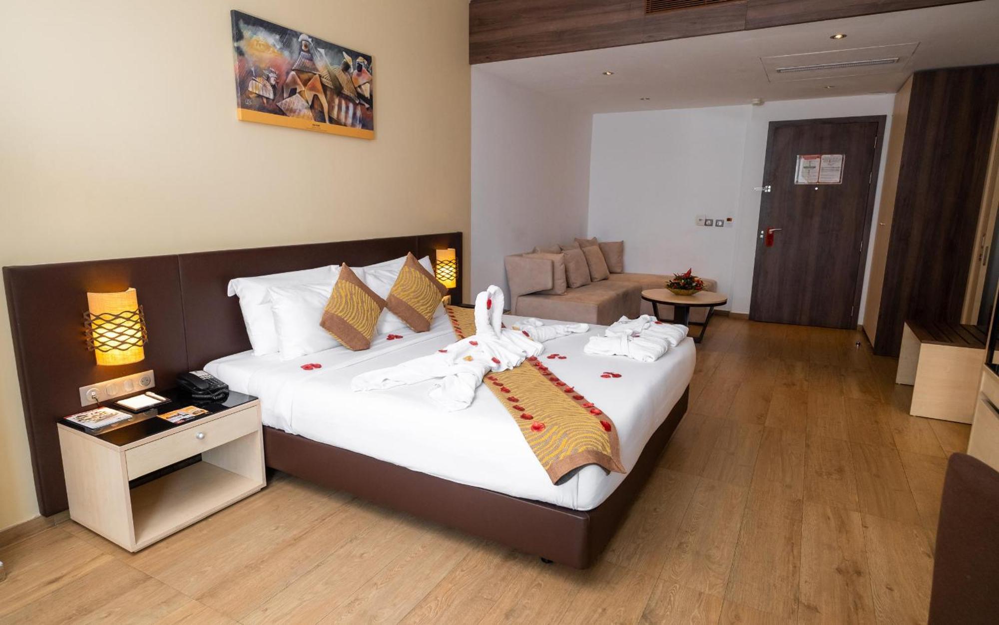 Azalai Hotel Abidjan Luaran gambar