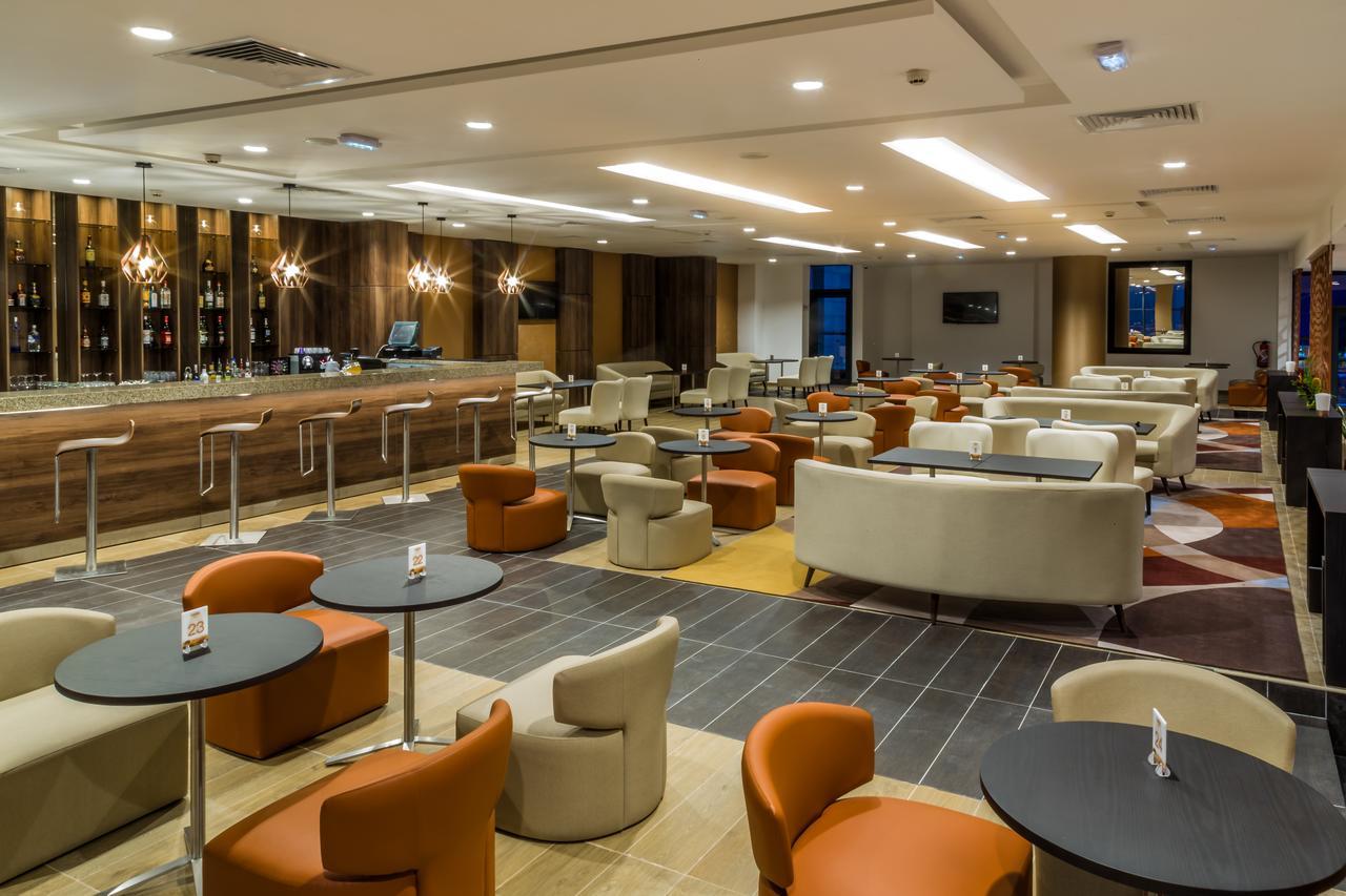 Azalai Hotel Abidjan Luaran gambar