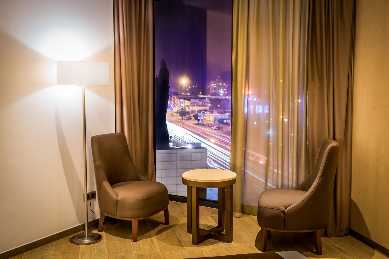 Azalai Hotel Abidjan Luaran gambar